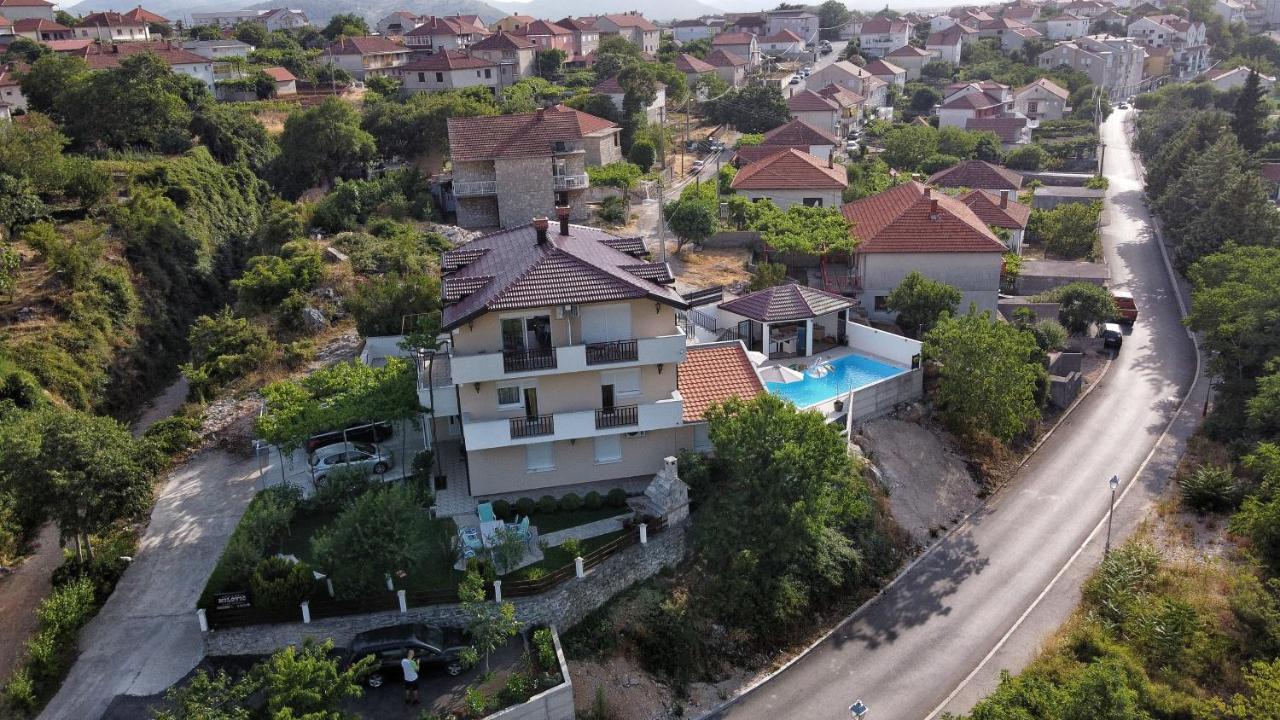 Studio Apartmani Milovic Trebinje Bagian luar foto