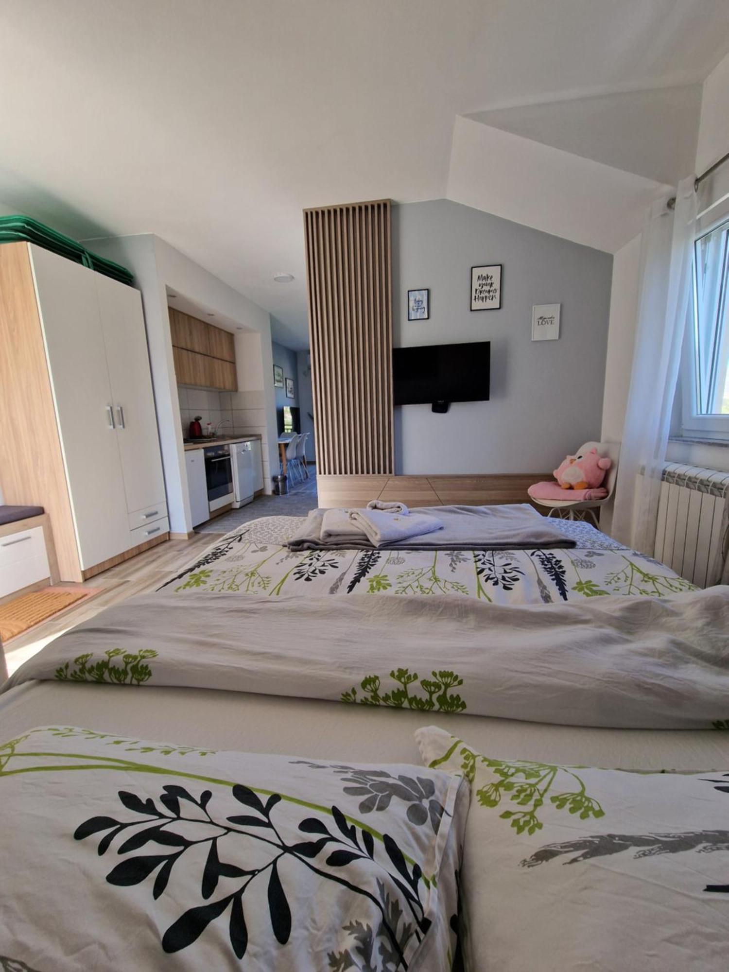 Studio Apartmani Milovic Trebinje Bagian luar foto