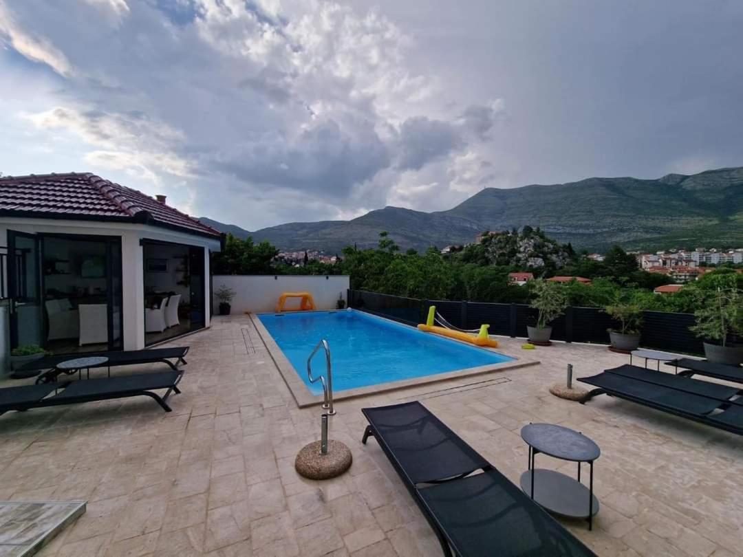 Studio Apartmani Milovic Trebinje Bagian luar foto
